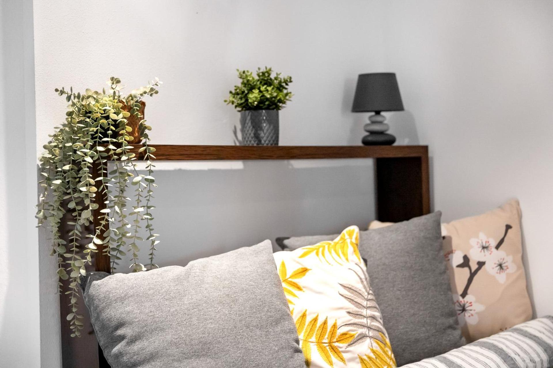 Gemuetliche Ferienwohnung Mit Terrasse Und Bergblick Инцел Екстериор снимка