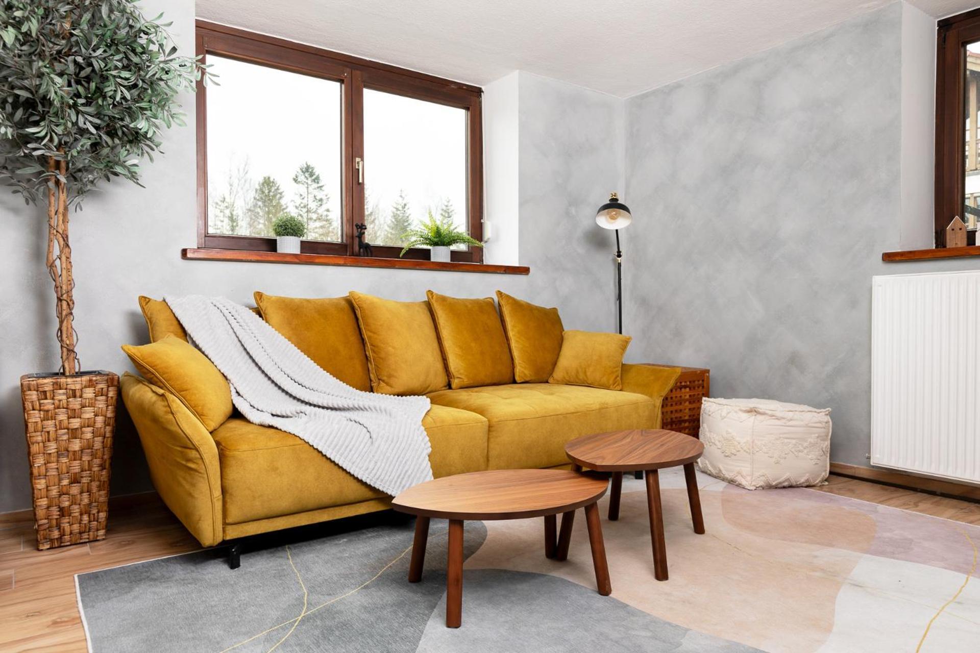 Gemuetliche Ferienwohnung Mit Terrasse Und Bergblick Инцел Екстериор снимка